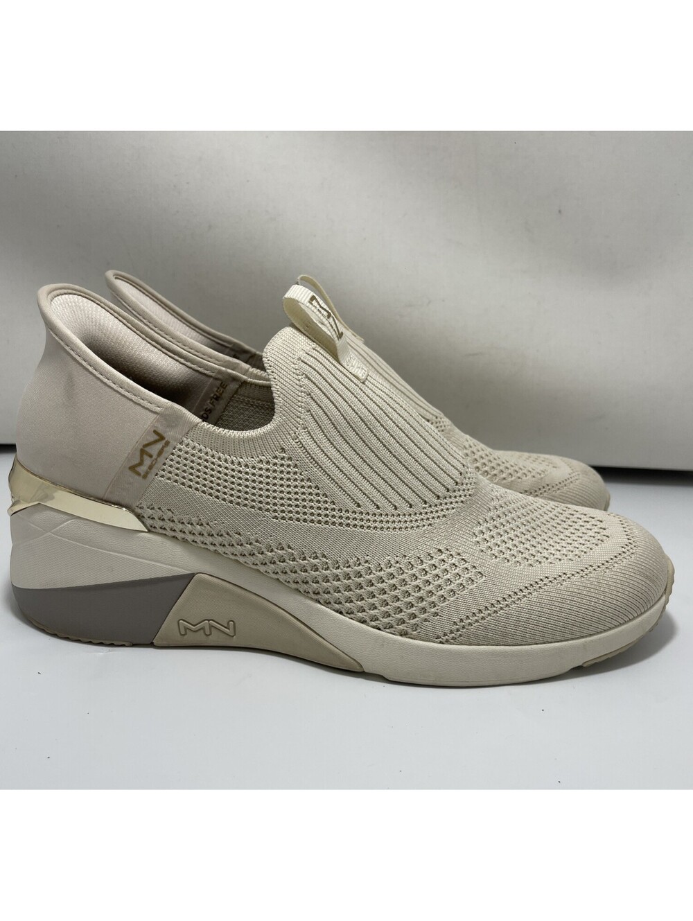 Skechers Women's Slip-ins Mark Nason: a Wedge - Crecent Sneaker | Size 11 - Picture 3 of 16